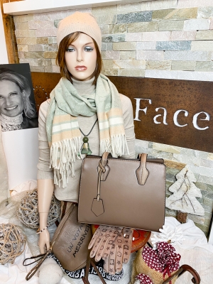Elegante Tote Bag