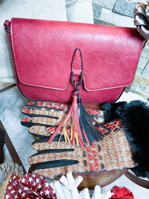 Schultertasche mit Quasten