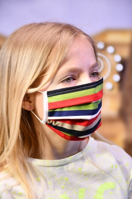 Kinder-Mundmaske - Farbe in Streifen